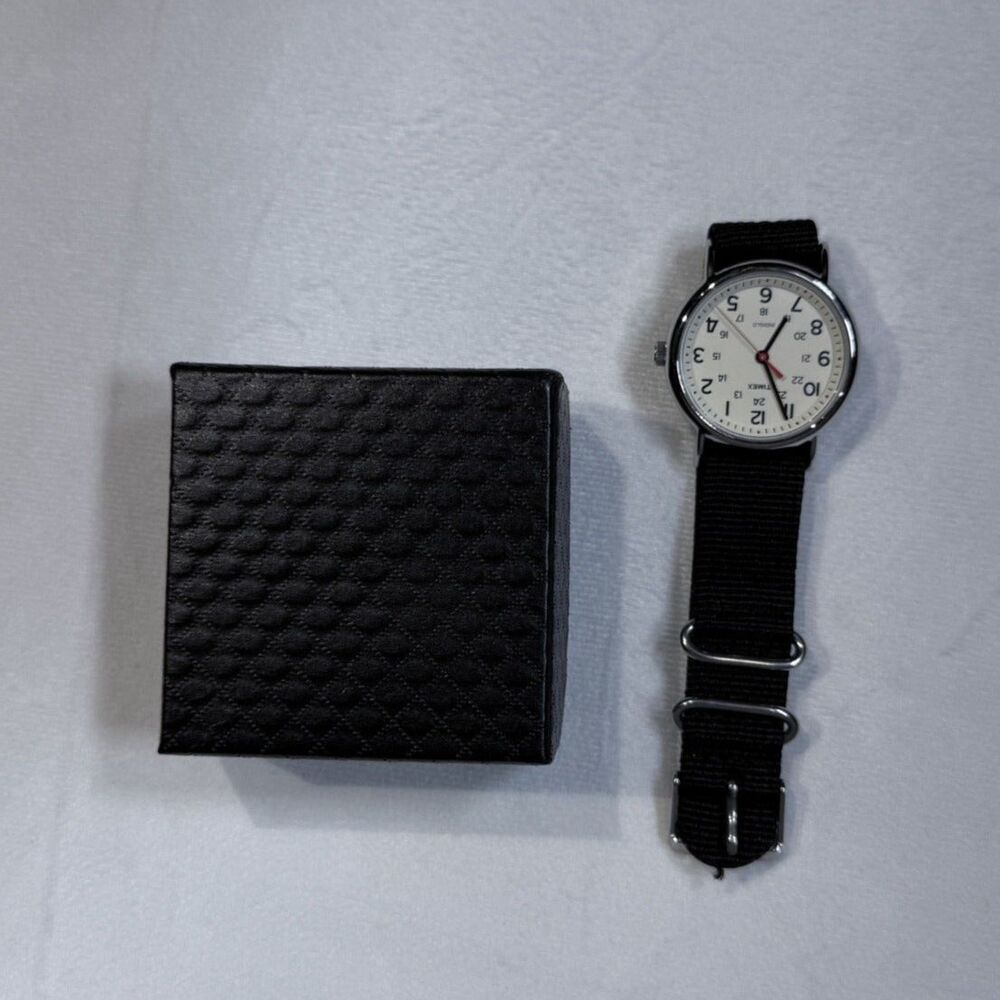 TIMEX Indiglo Men's Wrist Watch 30 Meters Stainless Steel NEW